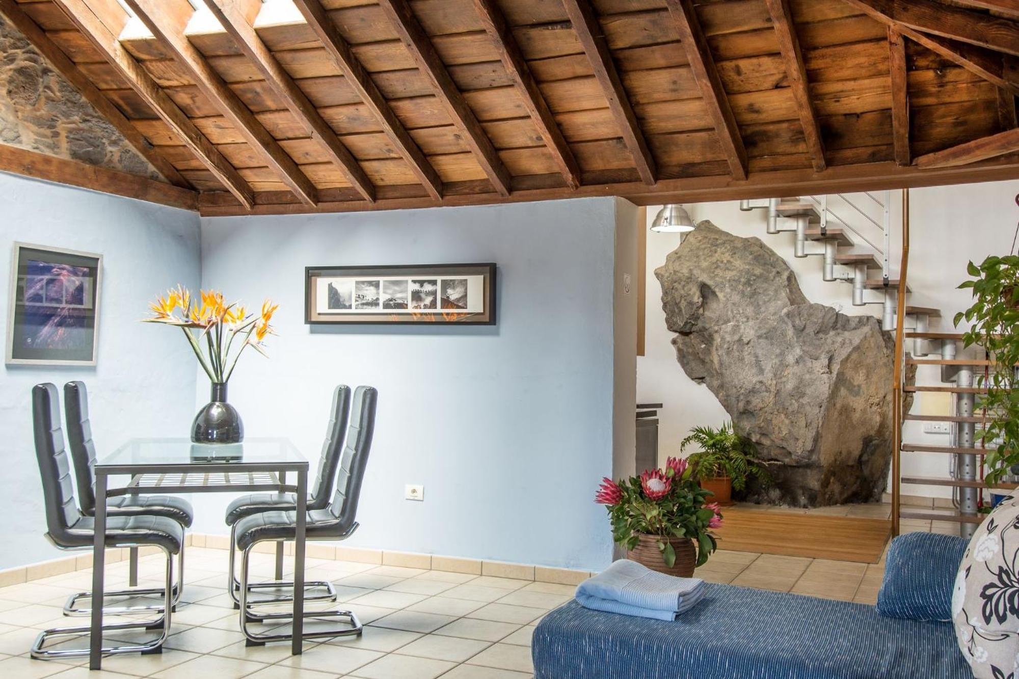 Lovely Apartment On 2 Floors With Sea View Santa Cruz de la Palma  Bagian luar foto